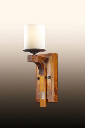 Appliques en bois