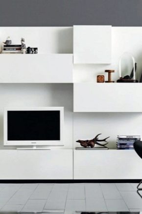Szafka Ikea i ściany modułowe