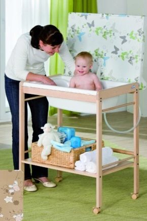 Comment choisir une table à langer avec baignoire ?