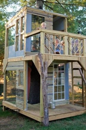 Gazebo à deux étages: projets et caractéristiques de construction