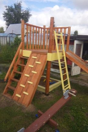 Nous fabriquons un toboggan pour enfants de nos propres mains