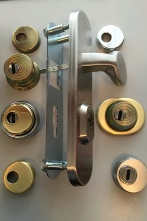 Conseils pour choisir et installer des serrures de porte blindées
