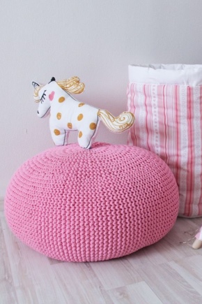 Pufy dziecięce: cechy, modele i wybory