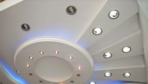 Sufit profilowany w aranżacji wnętrz