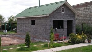 Oryginalne projekty wanien z bloków piankowych