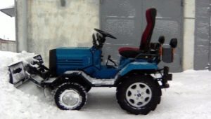 Cechy mini-traktora KMZ-012