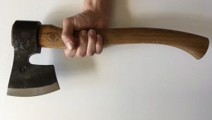 Wszystko o siekierach stolarskich