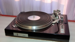 Gramofon Arcturus: wskazówki dotyczące składu i konfiguracji