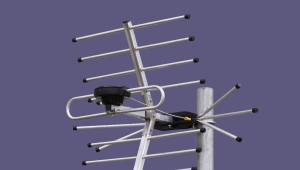 Zewnętrzna antena telewizyjna: charakterystyka, instalacja i podłączenie