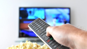 Jak znaleźć pilota do telewizora?