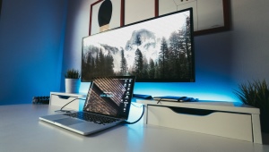 Jak podłączyć Smart TV do komputera?
