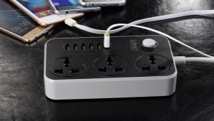 Wybór ochrony przeciwprzepięciowej z USB