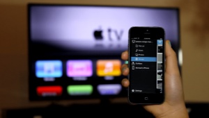 Jak podłączyć iPhone'a do telewizora?