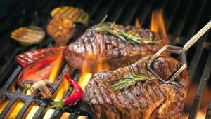 Wybór i rozpalanie brykietów do grillowania