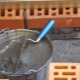 Ile cementu potrzeba na kostkę betonu?