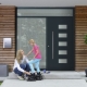 Portes d'entrée en fer pour une maison privée: conseils pour choisir