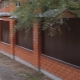 Ogrodzenie z ceglanymi filarami: piękne opcje wystroju
