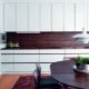 Fartuchy laminowane do kuchni: charakterystyka i design