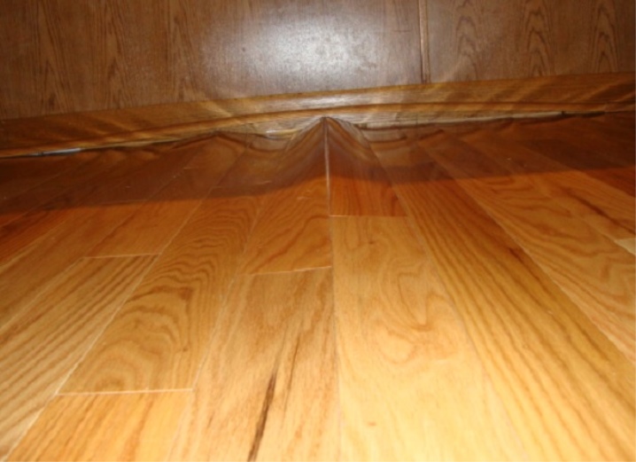 Stary laminat