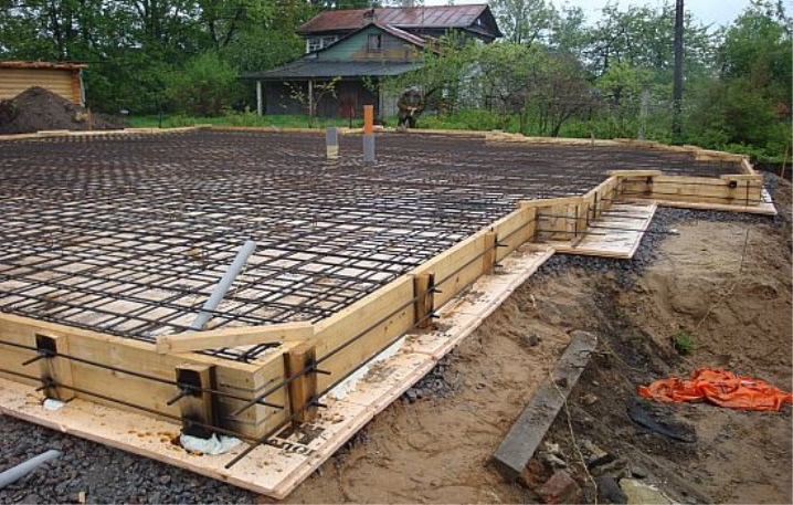 Płytki fundamentowe kratowe